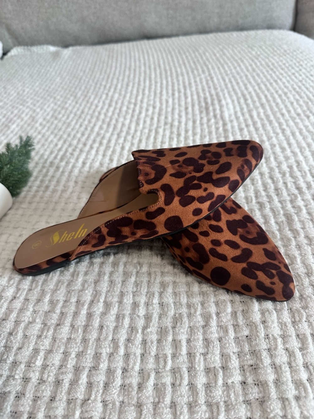 SHEIN Leopard Print Pointed Toe Mule Flats - Brown & Dark Brown